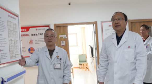 专家访谈II张军：如何让枯燥又难懂的结石科普变成人人听得懂的“笑话”