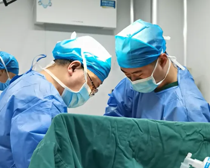 胆囊结石单发和多发，到底谁的风险更高？